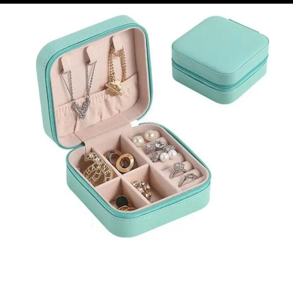 Jewelry Storage Case, Simple Jewelry Box For Travel & Home. - Picture 2 of 6